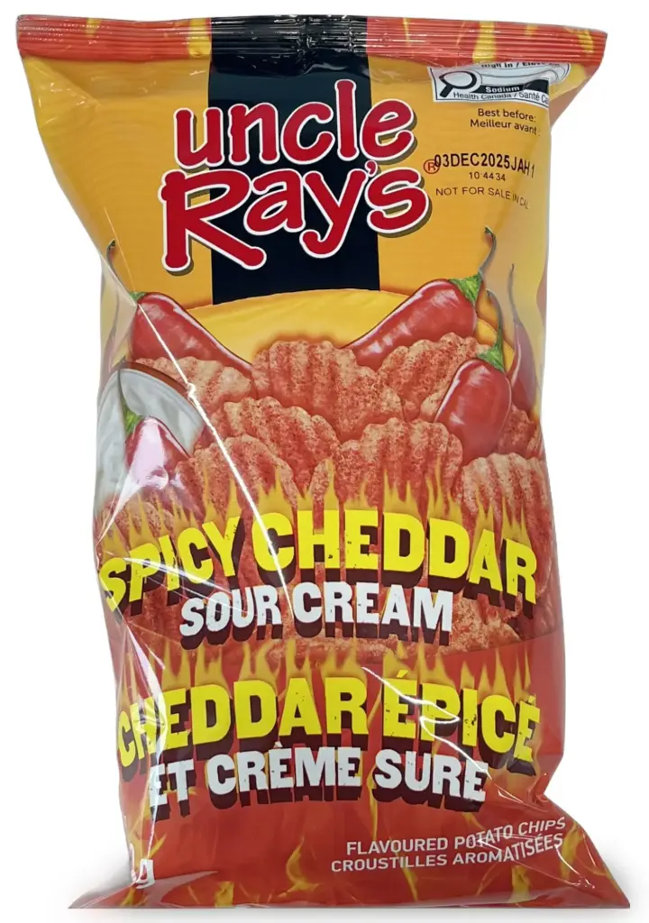 UNCLE RAY'S SPICY CHEDDAR SOUR CREAM 130G